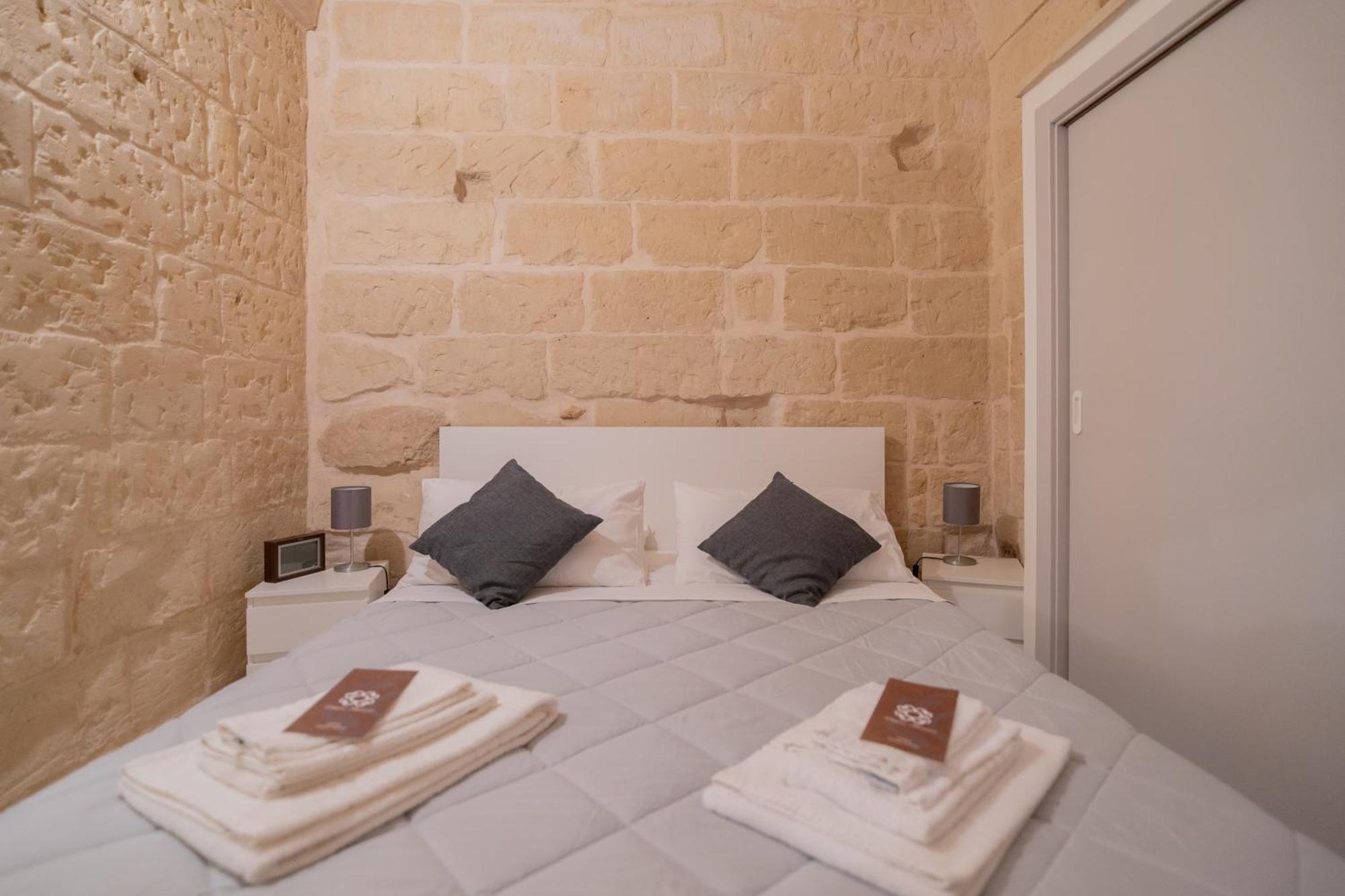 Dimora Barocca Apartment Irene Lecce Zewnętrze zdjęcie